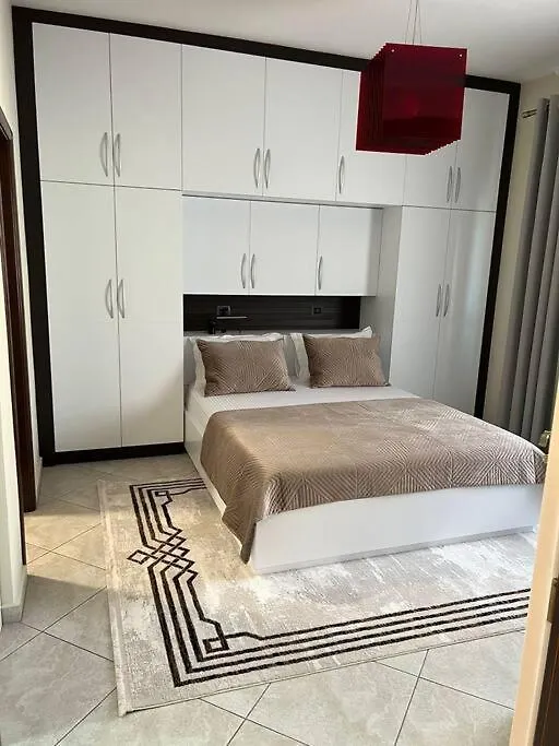 Manga Apartments 3+1 Гирокастра